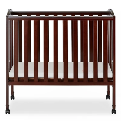 Dream On Me 2-in-1 Folding Portable Crib 5 Dream On Me 2-in-1 Folding Portable Crib - Image 5