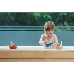 Plantoys| Sailing Boat - Polar Bear -Baby Products Store GUEST 8409b6d5 1445 4c7c 9f3a e38b4a0b2c87