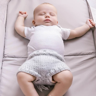 Ingenuity Crosby Foldaway Rocking Bassinet - Crosby 5 Ingenuity Crosby Foldaway Rocking Bassinet - Crosby - Image 5