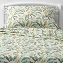 Botanical Cotton Kids' Sheet Set - Pillowfort™ -Baby Products Store GUEST 9945b814 12f1 40af 920f 0335928c40a9