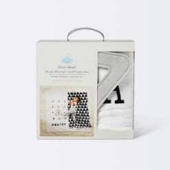 Muslin Blankets With Felt Frame Triangle - Cloud Island™ White/Black 5 Muslin Blankets With Felt Frame Triangle - Cloud Island™ White/Black -Baby Products Store GUEST a698c80c 138e 4663 a0e2 5773a1fd7342