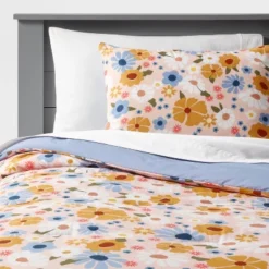 Vintage Floral Print Kids' Comforter Set - Pillowfort™ -Baby Products Store GUEST a907834d b67b 4094 ae4f 835e0e1e3e0a