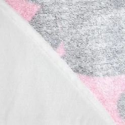 Minnie Mouse Hooded Towel 7 Minnie Mouse Hooded Towel -Baby Products Store GUEST bbe34e3f 58a4 4938 b216 436ce451f9ea