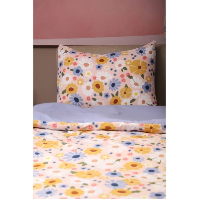 Floral Print Kids' Duvet Cover - Pillowfort™ 3 Floral Print Kids' Duvet Cover - Pillowfort™ - Image 3