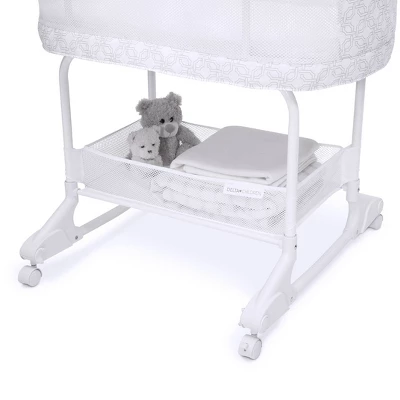 Delta Children SleepCool Rocking Bassinet With Airflow Mesh 4 Delta Children SleepCool Rocking Bassinet With Airflow Mesh - Image 4