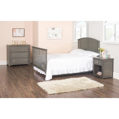 Child Craft Forever Eclectic Hampton Curve Top 4-in-1 Convertible Crib 7 Child Craft Forever Eclectic Hampton Curve Top 4-in-1 Convertible Crib - Image 7