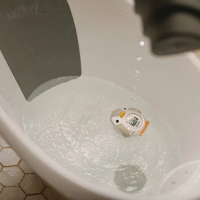 Nuby Penguin Bath Thermometer 3 Nuby Penguin Bath Thermometer - Image 3